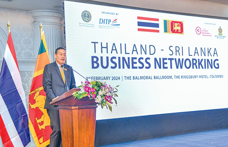 The Thai Premier addressing the Thailand-Sri Lanka Business Networking Summit at the Kingsbury Hotel