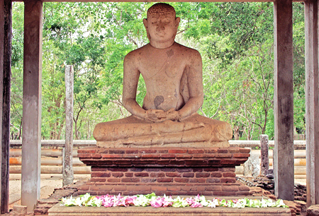 The magnificent Samadhi Buddha statue