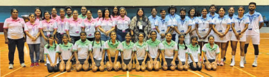AIS Head of Sports Nihara Bagoos (centre) with the AIS supportive staff (left), Sri Lanka Netball Association referees (right) and the AIS Under-14 Netball Team