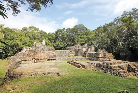 Ancient structures at Los Abuelos