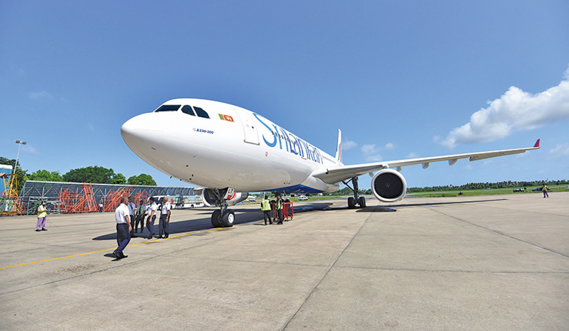 SriLankan’s first wide-body aircraft in seven years arriving at the airline’s B74 hangar at BIA.