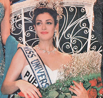 Miss Puerto Rico Dayanara Torres after winning Miss Universe 1993.