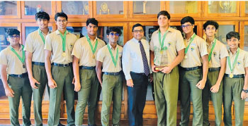From left: Raveesh Herath, Eran Abeyewardene, Methun Wijendra, Ramon Sritharan, Shrenik Kagoo (Co-Captain), Principal Harshana Perera, Ramika Wirasekara (Co-Captain), Murad Mubarak, Minuka Alexander and Miqdad Mubarak